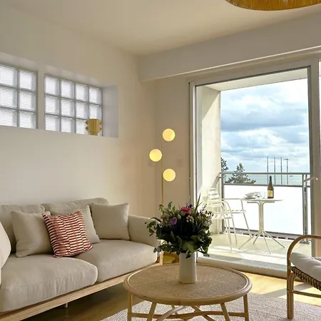 Le French Riviera - Vue - Terrasse - Parking